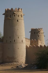 حين يصبح التراث مادة تصميم: كيف تتطور العمارة النجدية في العصر الحديث؟